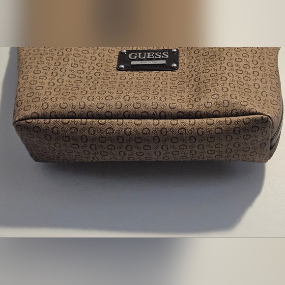 Guess Brown Signature Shoulder Tote Bag - Picture 4 of 15
